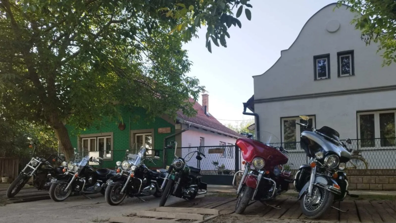 Moto rute i biciklističke staze